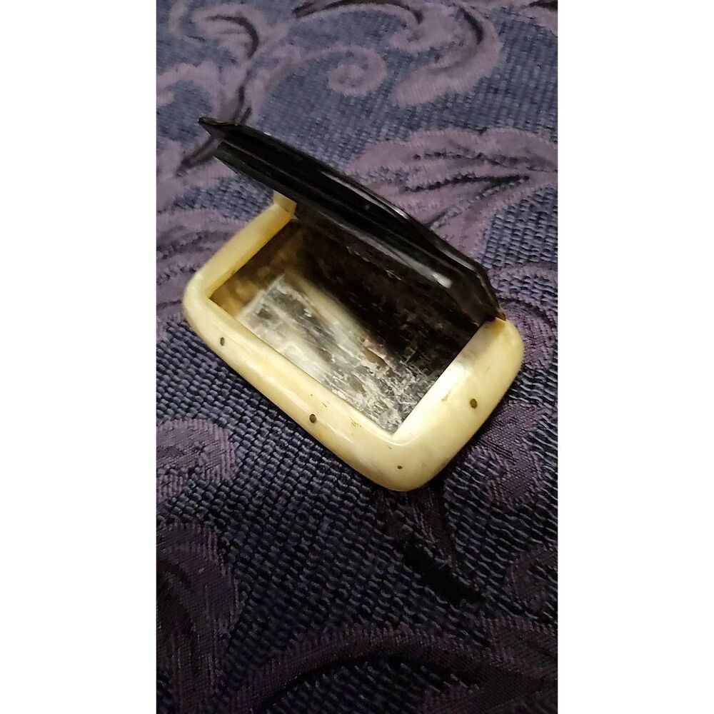 Antique Horn Snuff Box Hinged Black Horn Lid Pinned Construction Good Condition